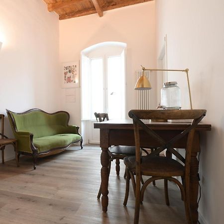 Bari Landlord 8 - Una Finestra Sulla Cattedrale Luaran gambar